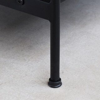 がたつきを抑えるアジャスターフット