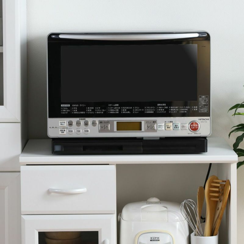 [天板は大型電子レンジを置ける高耐荷重]天板の耐荷重は30kg。大型の電子レンジを置くことができます。