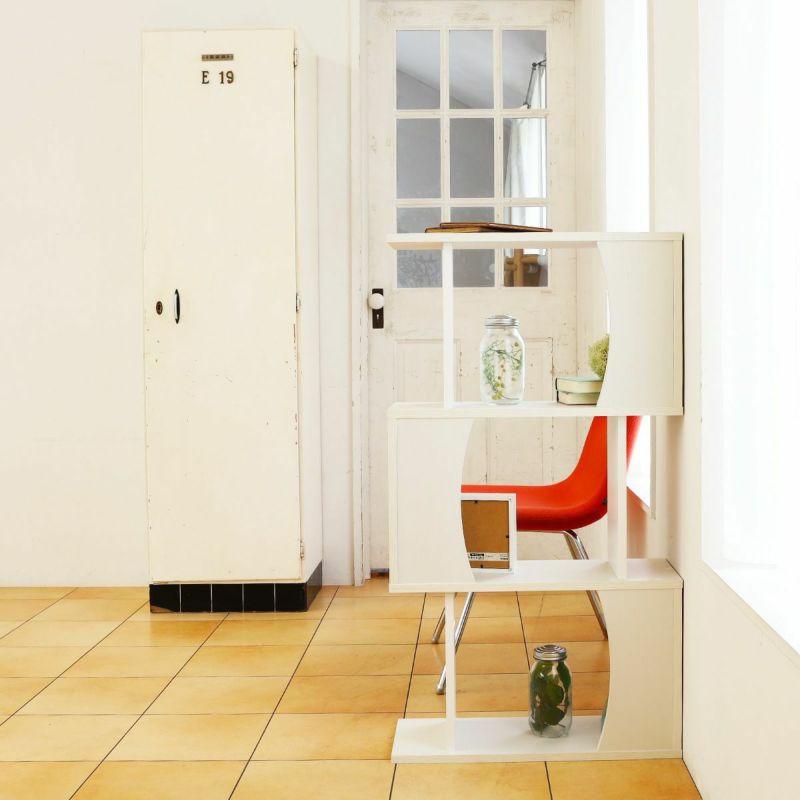 [背面化粧済み]背面も化粧済み。パーテーションとしてもお使いいただけます。※画像はCOB-1160WH