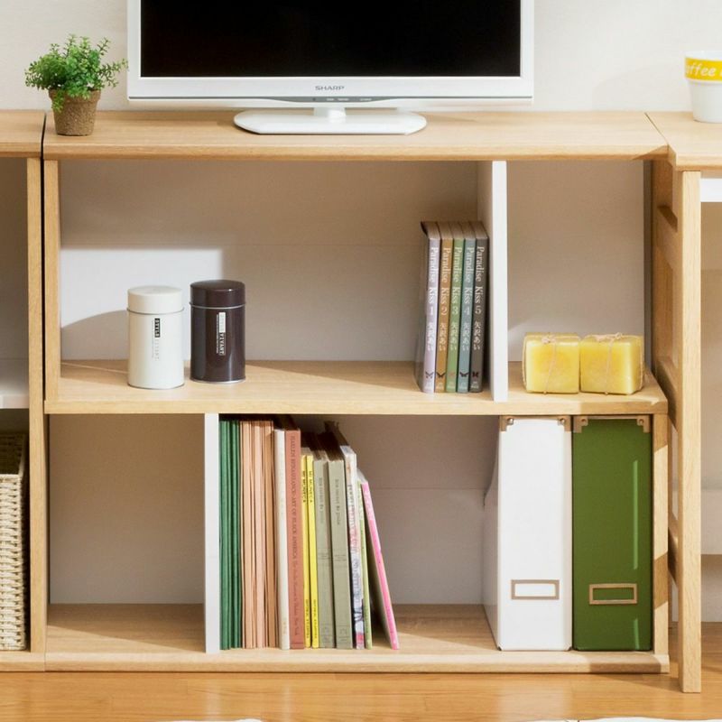 [A4ファイルボックスを収納]よく使うA4サイズのファイルボックスが上下にピッタリ入ります。