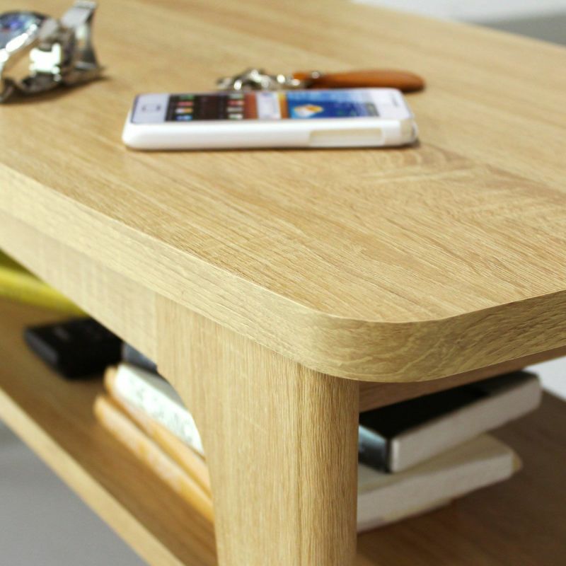 [木質感の高い落ち着いたナチュラル]木質感の高いオーク柄のシート。落ち着いたナチュラル色が北欧家具のソフトな雰囲気を醸し出します。