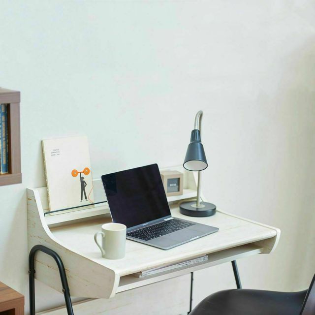 パソコンデスク 机 幅79cm 高さ86cm ホワイト 白木目 配線穴 背面化粧