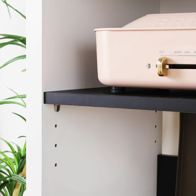 [移動棚]移動棚は3cm間隔で高さを調節可能。4段階で調節できます。