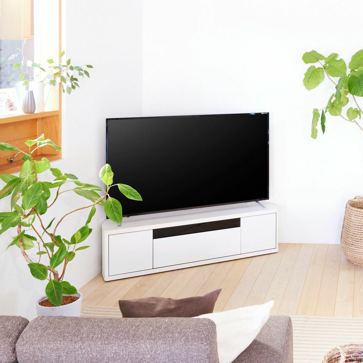 テレビ台 幅130cm 高さ36cm ホワイト 白 コーナータイプ 55V型対応 TV