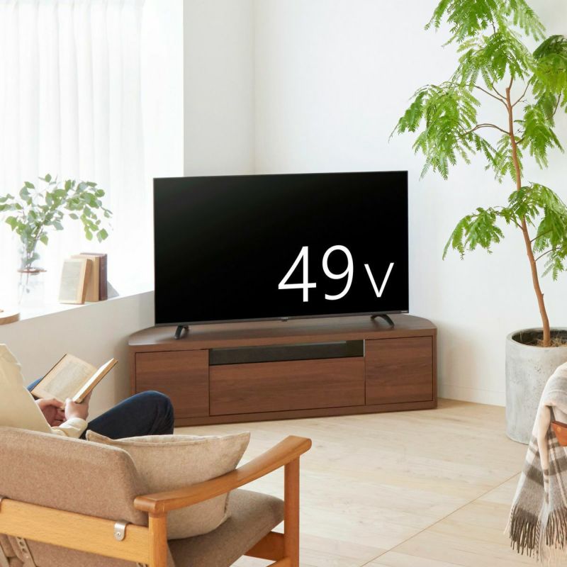 [55V型までのテレビ対応]55V型までのテレビが置ける幅130cm。部屋の角を使って大型テレビを省スペースに設置できます。※お使いのテレビのサイズ・重量を必ずお確かめください。