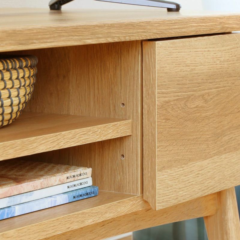 [高さを調節できる移動棚]棚板は3cm間隔で高さを調節できる移動棚。収納したい物に合わせて棚の高さを決めることができます。※画像はFBW-4080HNA