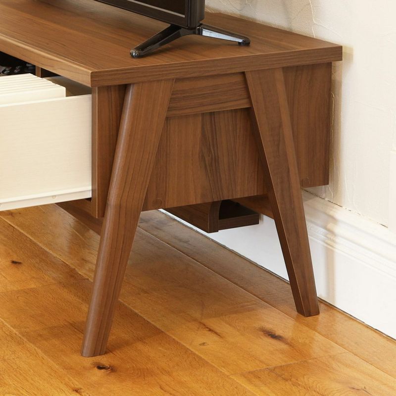 [クラフト感のある脚のデザイン]立体的な木工クラフトの木組みのような脚。無垢材で作られたような木のぬくもりを感じられるデザインです。