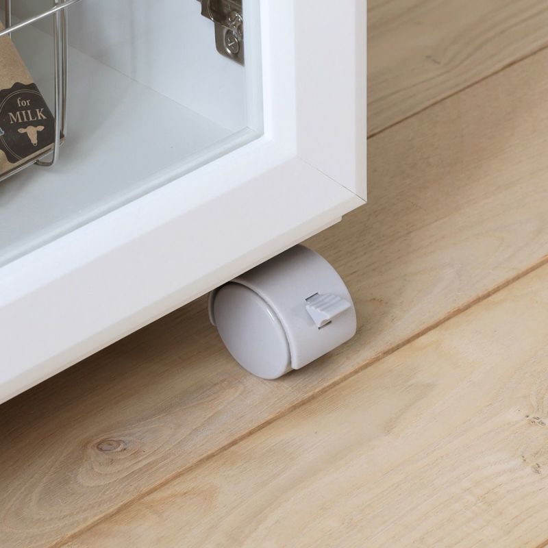 [ストッパー付きキャスター]移動に便利なキャスター付きです。そのうち2つにはストッパーも付いているので、作業するときには固定できます。