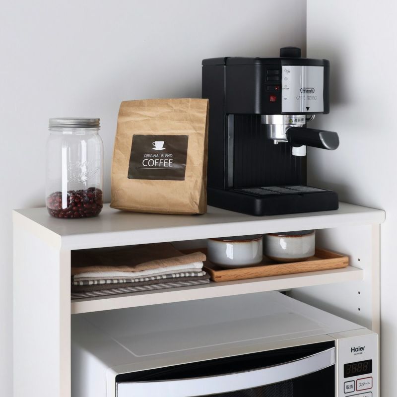 [小さな家電は天板にも置けます]天板の耐荷重は10kg。トースターやコーヒーメーカーなどの小さな家電は天板に置くことができます。