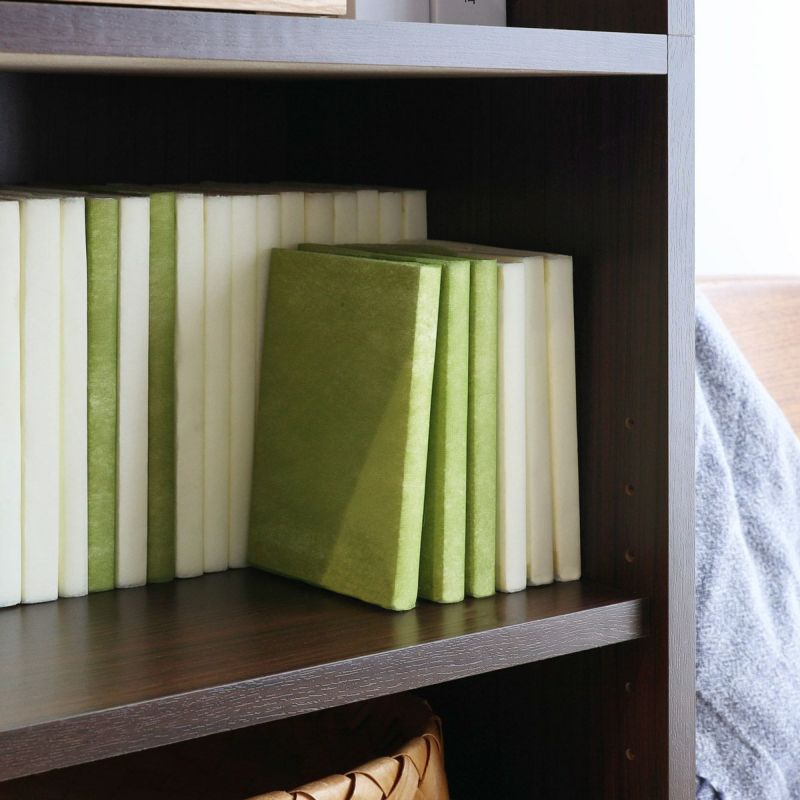 [文庫本を前後に並べて収納できます]棚の内寸奥行26.4cmで、文庫本やコミック（新書判）を前後に並べて収納できます。※耐荷重内でご使用ください