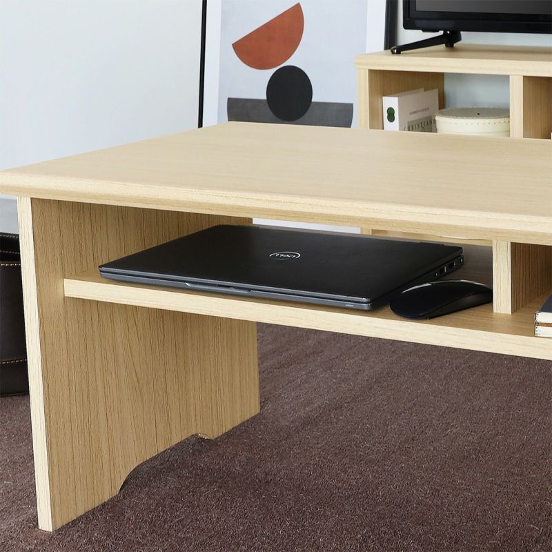 [本やPCを収納できる中棚付き]天板の下には中棚付き。本や雑誌、ノートPCやリビング小物の収納に便利です。