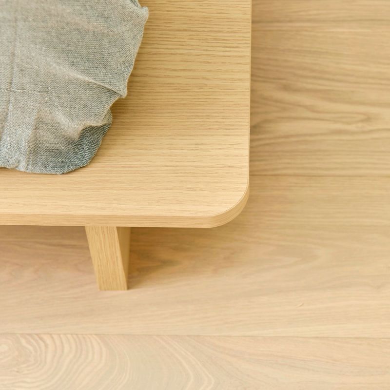 [角が丸い安心デザイン]ベッドフレームの角は丸みがあるので、ぶつけても怪我をしにくく安心です。