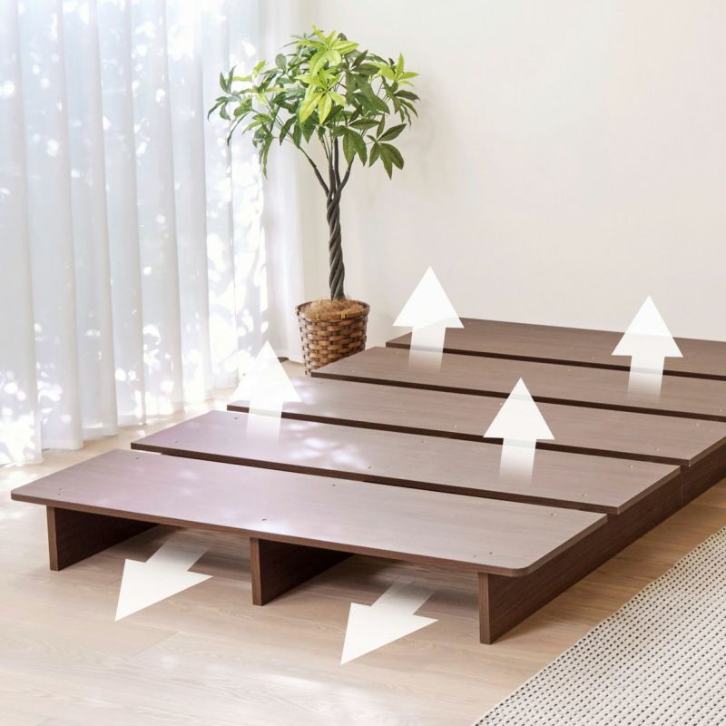 [通気性の良いすのこ仕様]すのこ仕様で湿気の通り道ができるので、ロースタイルでも通気性良く快適な眠りをサポートします。