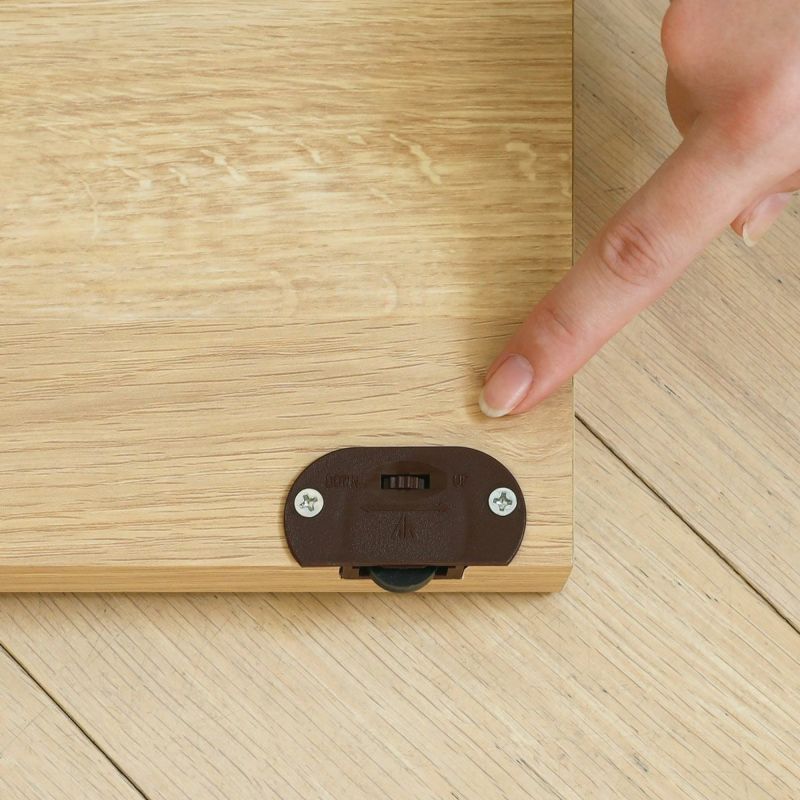 [ローラー付き引き戸]引き戸のローラーで滑らかに開閉できます。