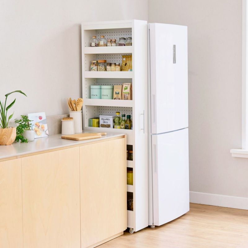 [隙間を有効活用してキッチンスッキリ！]幅15cmの薄型収納！冷蔵庫の横や食器棚の横など隙間を有効活用してキッチンをスッキリ快適にできます。※画像はTAN-1820WH