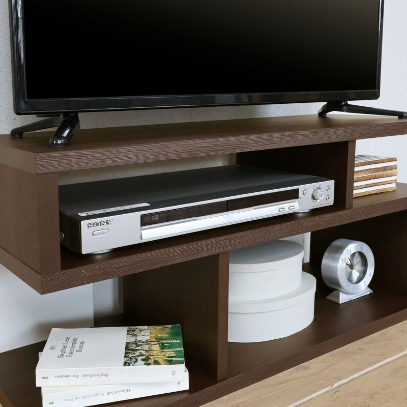 [AV機器の収納]DVDレコーダーや横置きゲーム機は、中棚に収納できます。