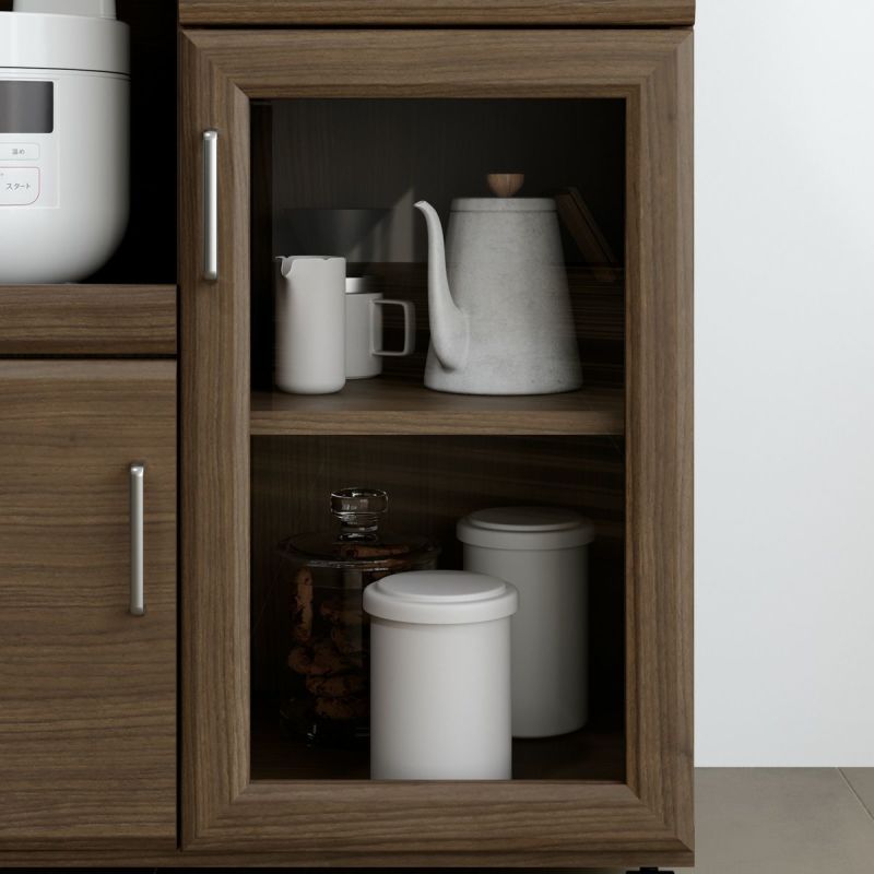 [収納物が見やすいガラス扉]ガラス扉は扉の中が見えるので、食器やストック品などの収納におすすめです。