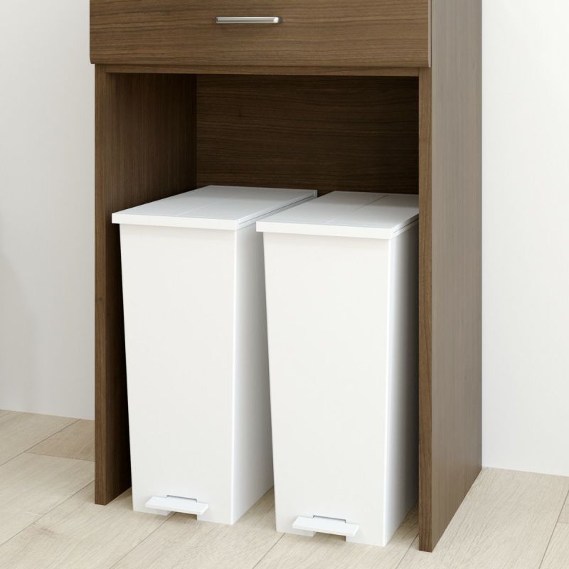 [ゴミ箱収納スペース]ゴミ箱収納部分は内寸幅54.1cm、高さ73cm。ゴミ箱を2つ並べて収納できます。※お使いのゴミ箱のサイズを必ずお確かめください