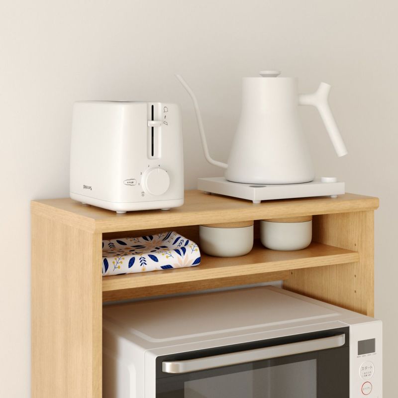 [小さな家電は天板にも置けます]天板の耐荷重は10kg。トースターやコーヒーメーカーなどの小さな家電は天板に置くことができます。