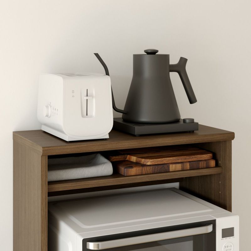 [小さな家電は天板にも置けます]天板の耐荷重は10kg。トースターやコーヒーメーカーなどの小さな家電は天板に置くことができます。