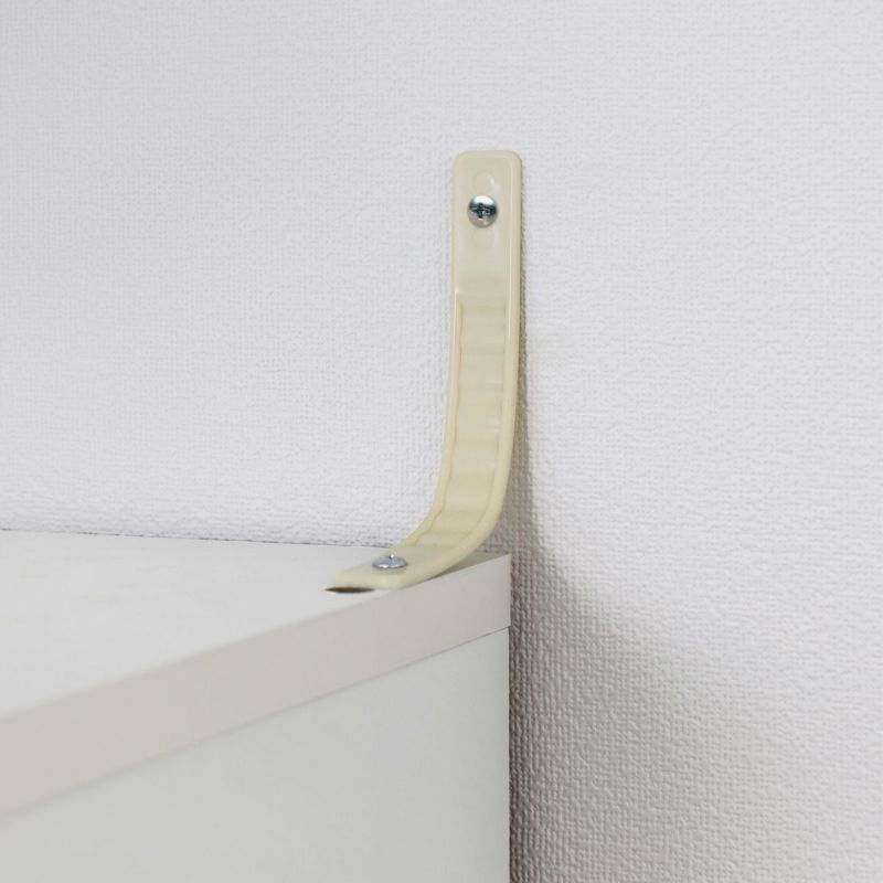 [免震補助バンド付き]家具と壁を固定して、地震などでの前倒れをしにくくする免震補助バンドが付属しています。※画像はイメージです