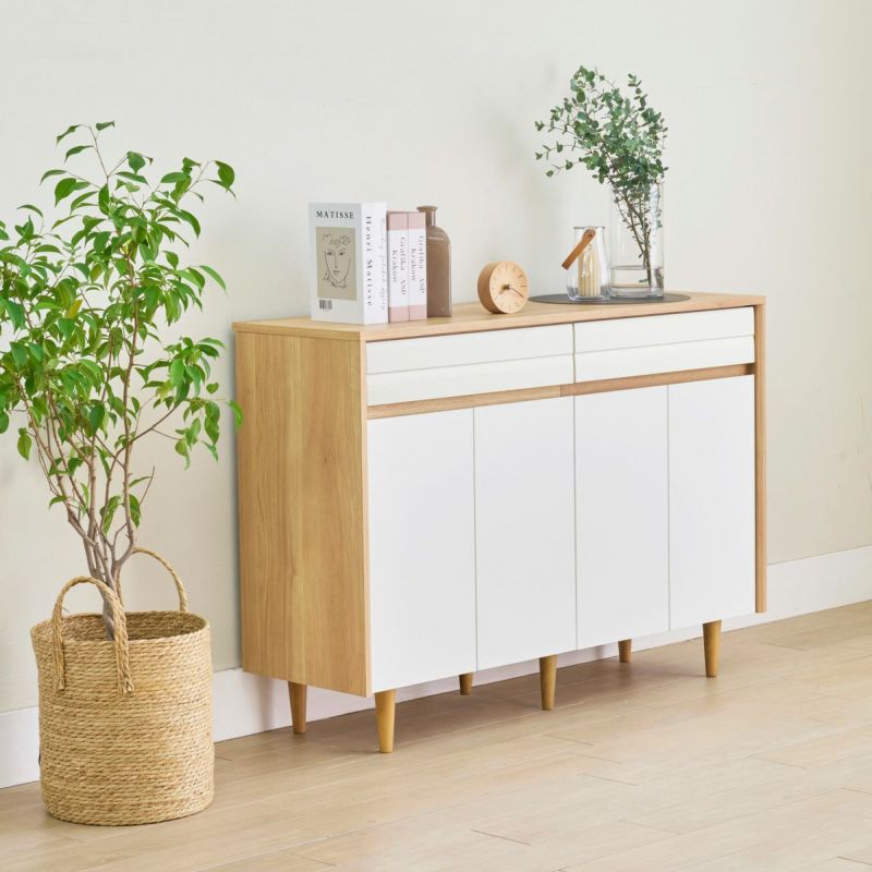 [こころほどける、北欧のくつろぎ]北欧モダンスタイルのキャビネット。シンプルさと機能性、やわらかい色合いが心落ち着く空間をつくります。