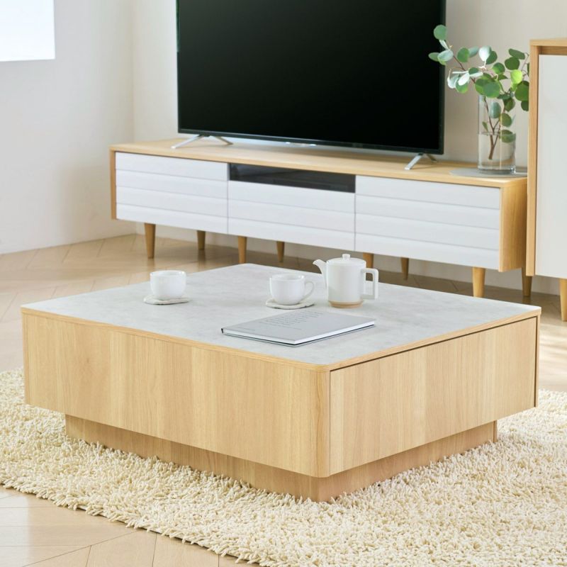 [こころほどける、北欧のくつろぎ]北欧モダンスタイルのテーブル。シンプルさと機能性、やわらかい色合いが心落ち着く空間をつくります。